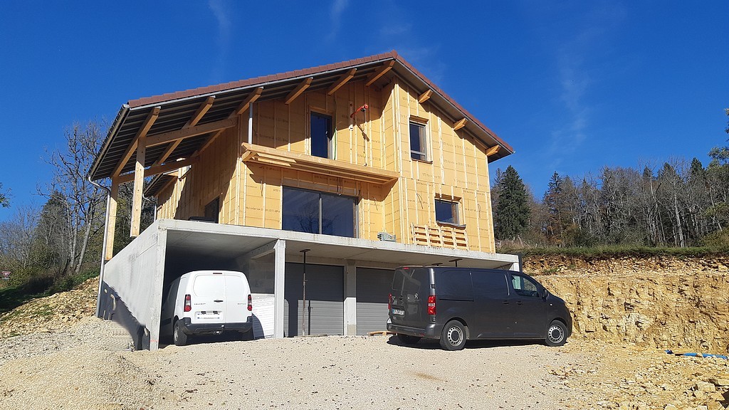 Installation electrique, domotique et réseau dans maison à La Planée (Auto-construction)